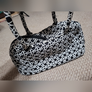 Vera‎ Bradley quilted black & white purse